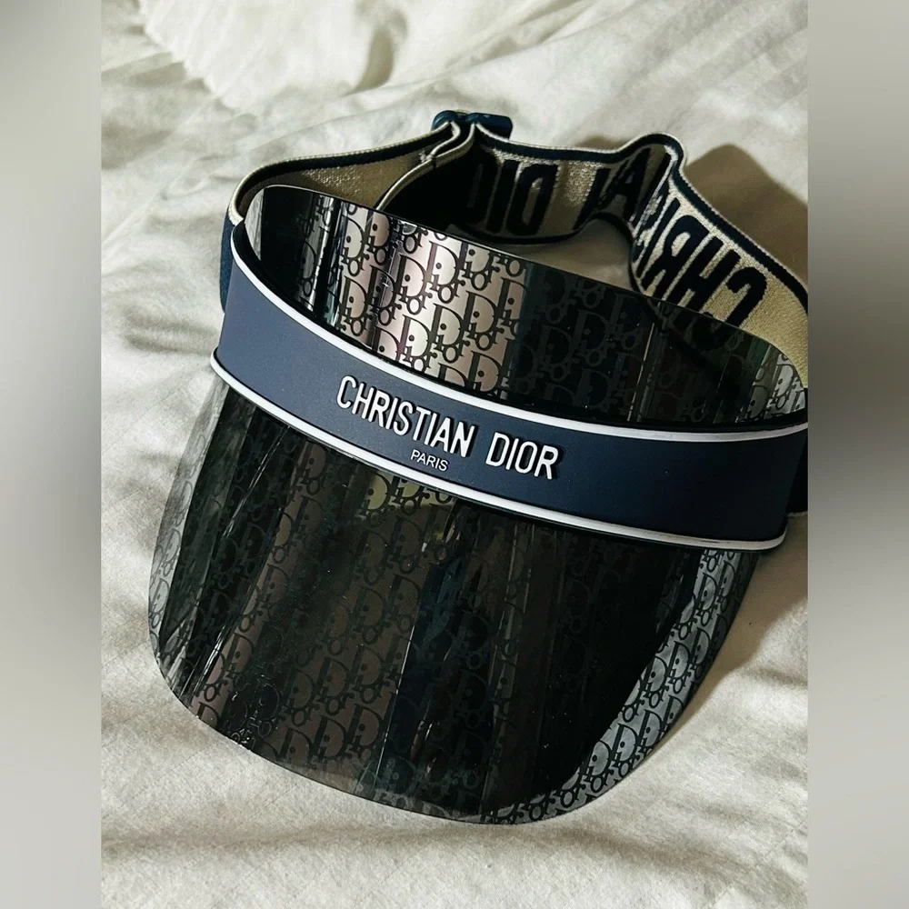 Dior Women’s Navy Blue Christian Dior Visor with White Logo Shield - Picture 1 of 6